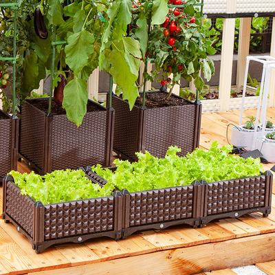 O plantador plástico molhando automático do vegetariano encaixota a caixa plástica do plantador de 48 polegadas