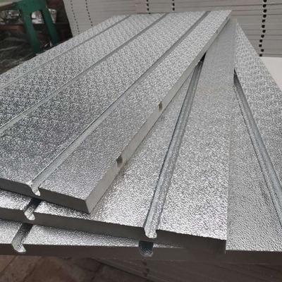 a isolação térmica Underfloor elétrica de 3cm embarca a anti corrosão