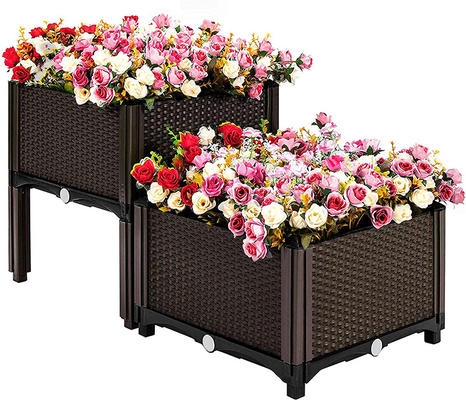 Plantadores aumentados plásticos móveis nos pés 50*50*27CM para a plantação vegetal